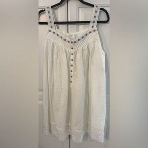 Ellen Tracy White Top with Lace and Button Accents